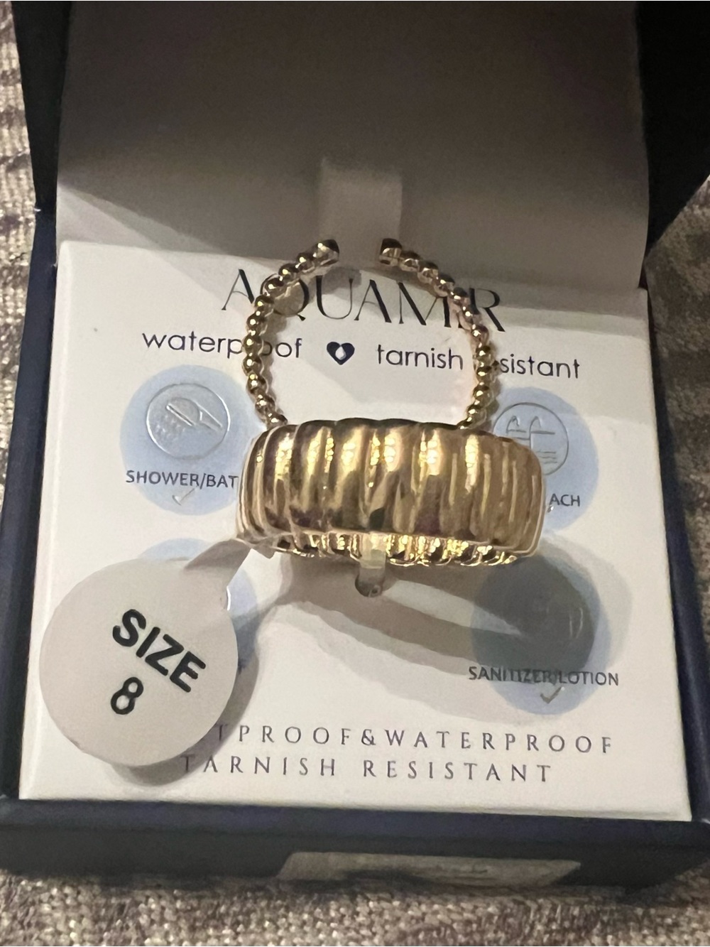 NEW AQUAMIR Women's Sz 8 sweatproof waterproof tarnish-resistant ring set gold.